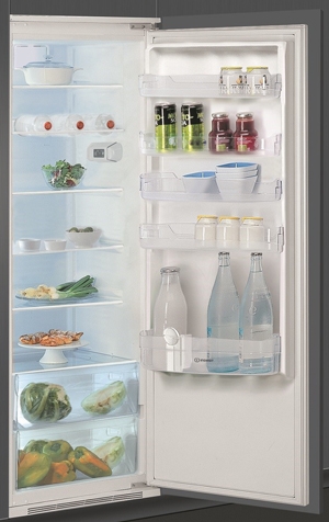 INDESIT SIN1801AA - Réfrigérateur 1 porte intégrable